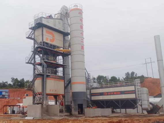 LB3000 Asphalt Mixing Plant(Wuzhou, Guangxi) (1)