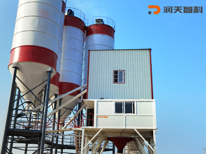 HZS180 Concrete Mixing Station (Yueyang, Hunan) (1)