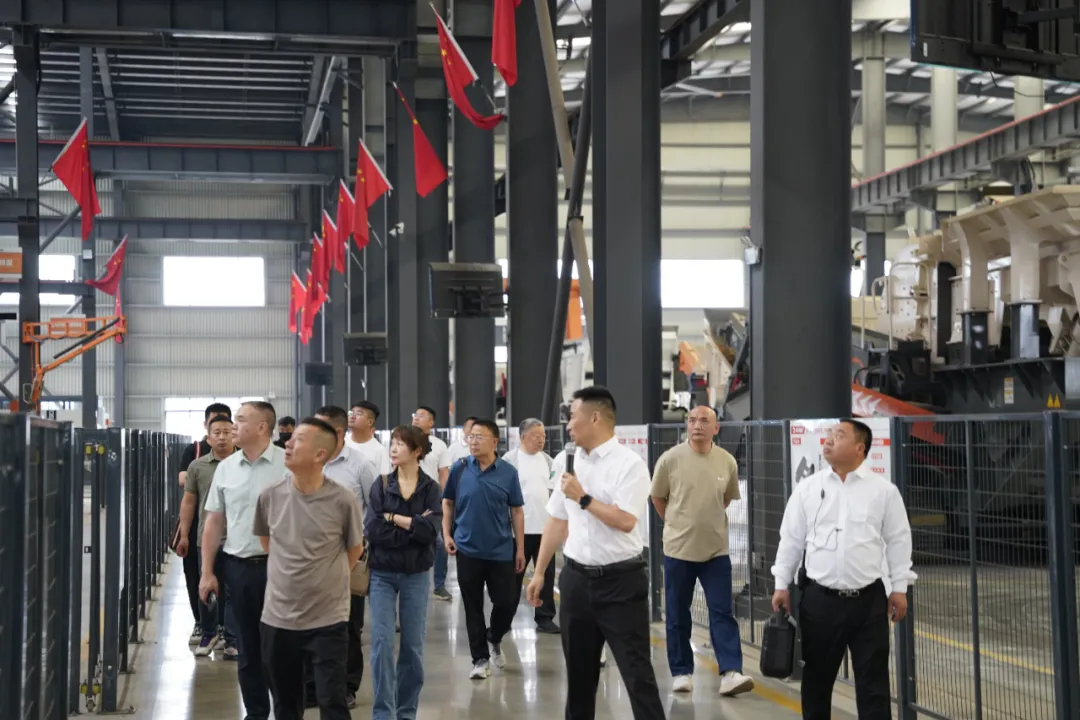 A Night of Brilliance | RTZK's 2025 "Digital Intelligence Empowerment · Green Supply Chain for the World" Theme Forum Concludes Successfully